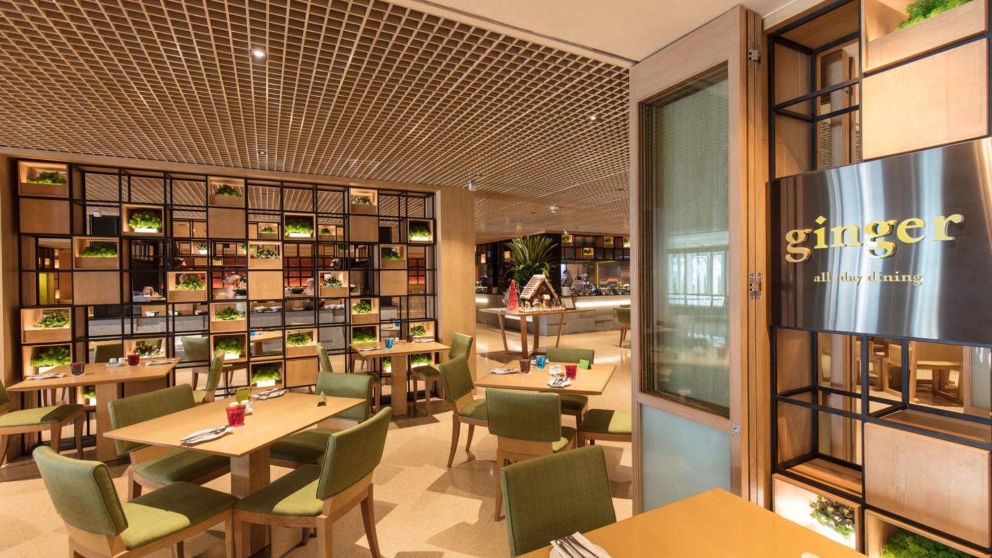 Holiday Inn Bangkok By Ihg Екстер'єр фото